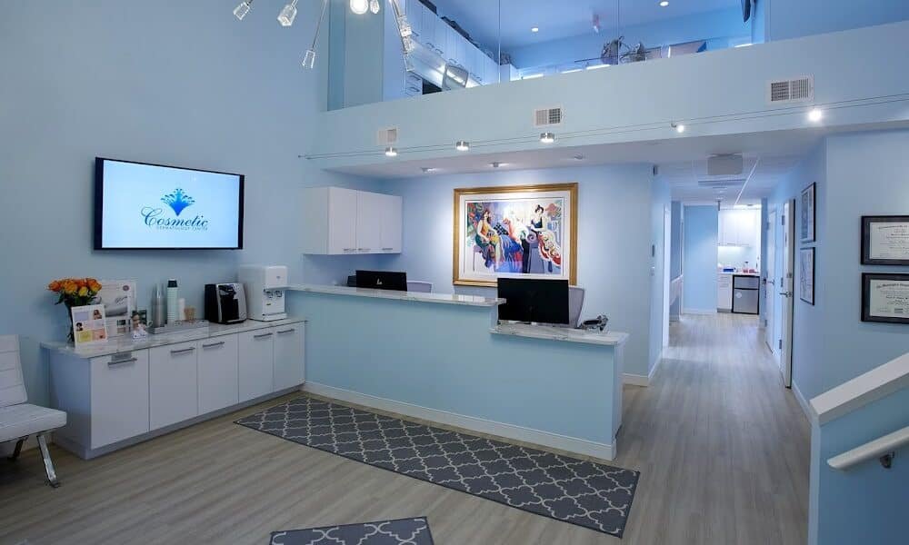 Cosmetic Dermatology Center: Nicole Hayre, MD